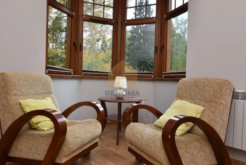 Apartament przy szlaku na Szrenicę | Parking