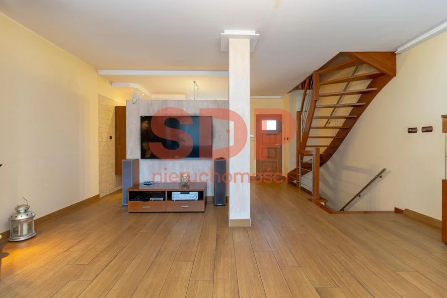 5-room house for sale in Łódź, Radogoszcz-Zachód | 233 m²