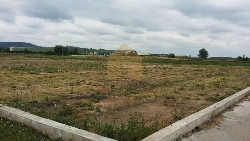 Działki inwestycyjne / 5132 m2 / 5133 m2 / 2990 m2
