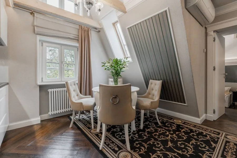 Apartament w zabytkowej Kamienicy