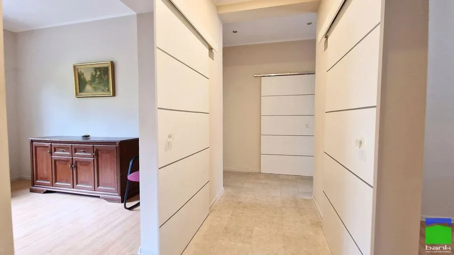 Gewerbeimmobilie zur Miete in Łódź, Julianów-Marysin-Rogi | 560 m²