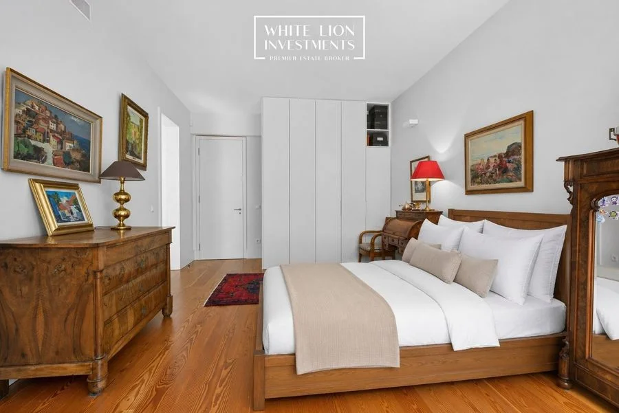 Modernistyczna willa z 1936r|152,6 m²|Taras|Garaż