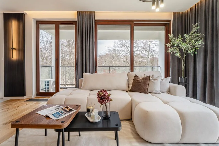 Luksusowy apartament z widokiem na Park Wschodni