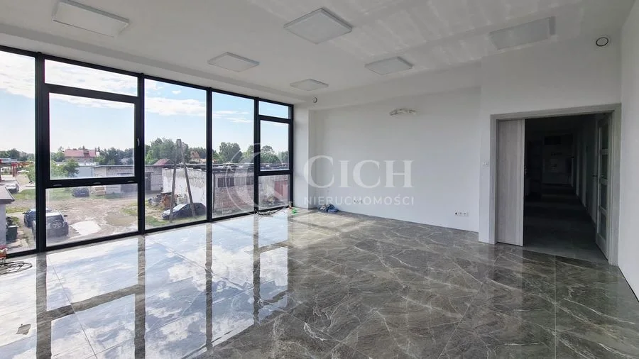 комерційна нерухомість в оренду у Radłów | 70,53 m²
