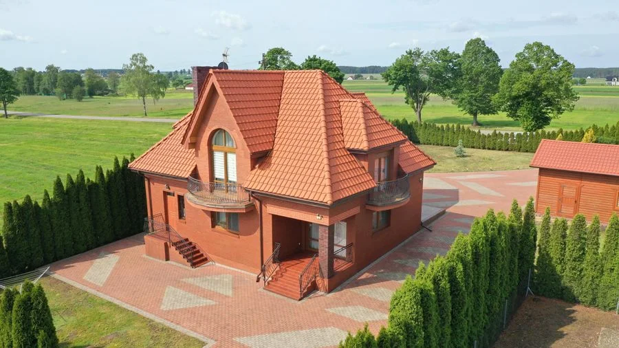 Urokliwy dom gotowy do zamieszkania