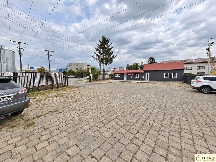 Lokal na wynajem, Łuków