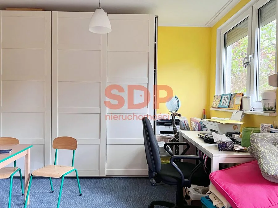Gotowy lokal po przedszkolu z zapleczem sanitarnym | 128,9 m²