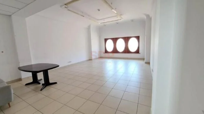 Atrakcyjny lokal usługowy 131,94 m2 | Blisko Rynku | 2 wejścia
