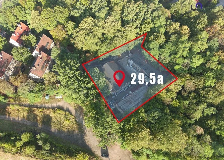 commercial property for sale in Bytom, Karb | 995 m²