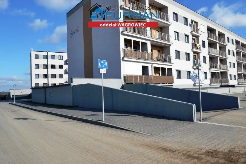 bien commercial à vendre à Wągrowiec | 14 m²
