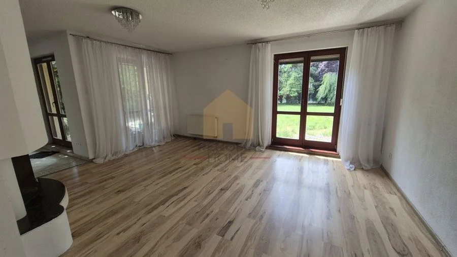 Dom wolnostojący 160 m2, Duża działka 1000 m2