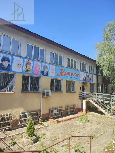 bien commercial à louer à Warszawa, Kawęczyn | 178,38 m²