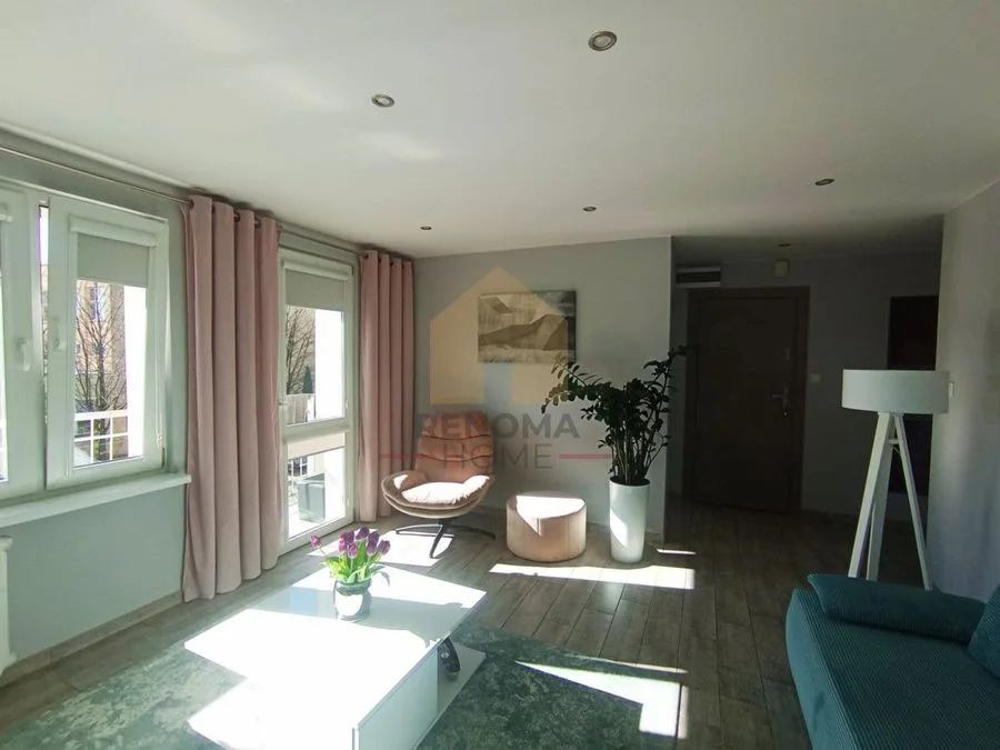 3 Pokoje | I piętro | Balkon | Ustronie