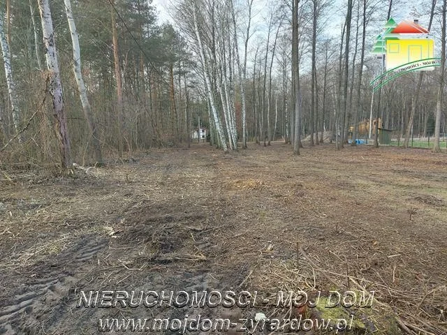 Grundstück zum Verkauf in Adamów-Wieś | 4.100 m²