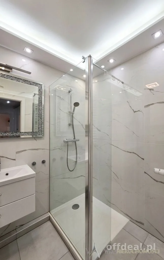 Pixel House I 2 pokoje I Garaż I Po remoncie