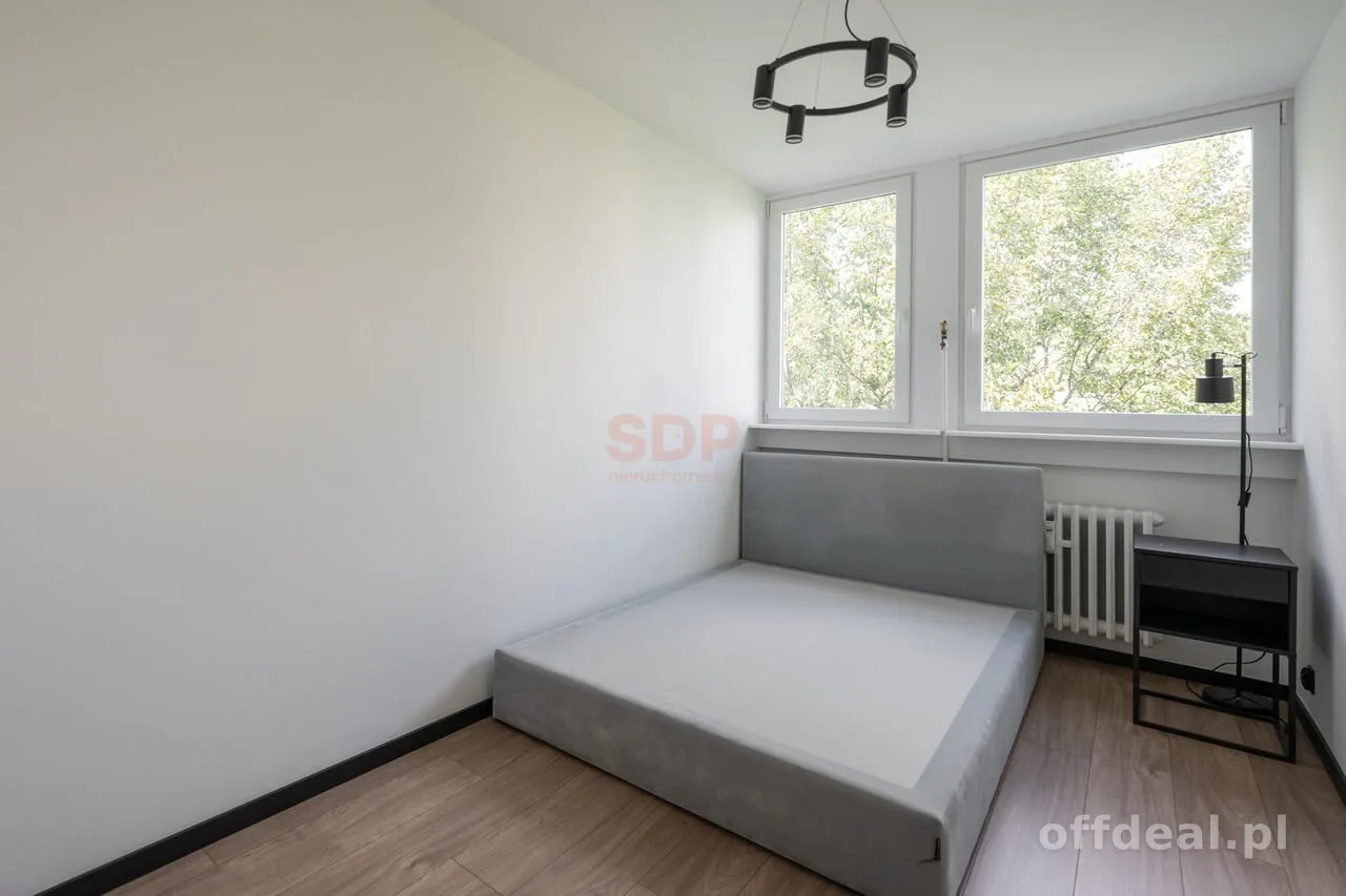 Bardzo dobrze doświetlone dużą ilością okien, gotowe do zamieszkania