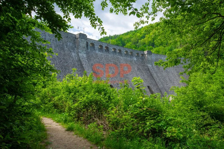 ділянка на продаж у Zagórze Śląskie | 1 842 m²