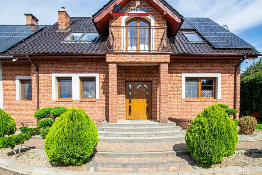 Dom jednorodzinny w Szydłowie o pow. 254 m2, dział