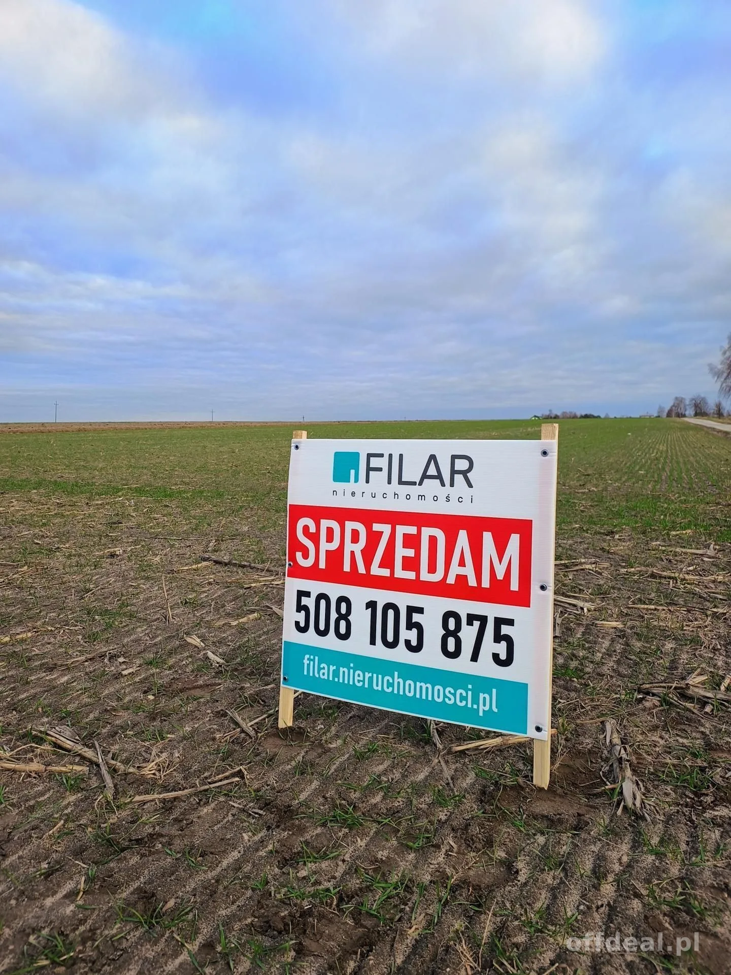 Grundstück zum Verkauf in Zaspy | 9.900 m²