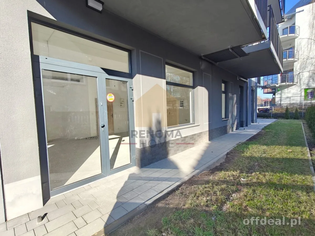 witryna|parking|świetna lokalizacja|2 wejścia