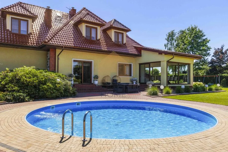 maison à vendre à Trzebnica | 6 pièces | 397 m²