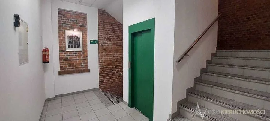 Gewerbeimmobilie zur Miete in Wrocław | 46,9 m²