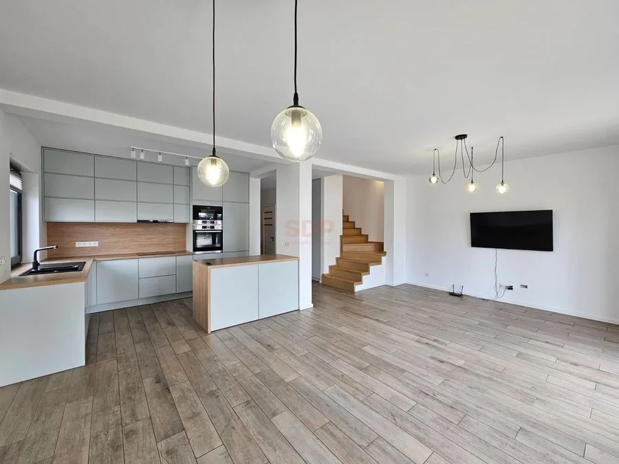 Dom w zabudowie bliźniaczej|Bielany|148m|Ogród