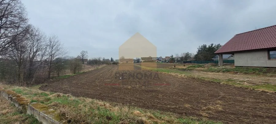 Trzy działki budowlane blisko Legnicy