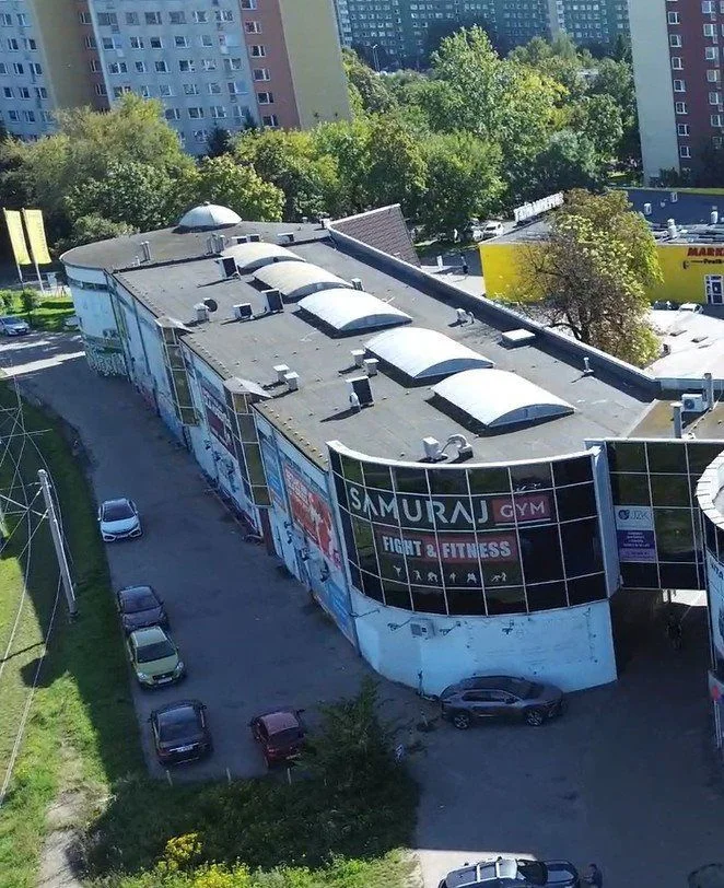 Salon kosmetyczny, usługi weterynaryjne / inne