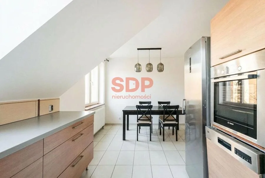 Klecina | dwupoziomowe | łącznie 103m2 z antresolą