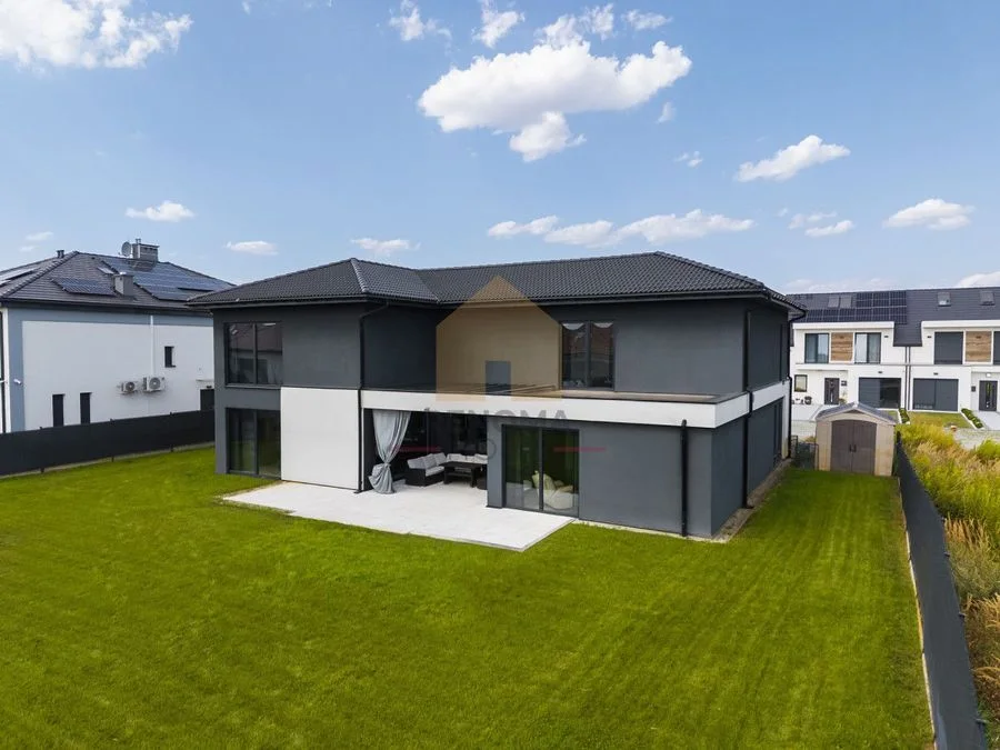 Nowoczesny dom 280 m² | 1000 m2 działka| Domasław