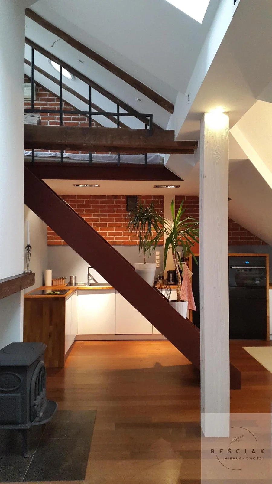 🏛️ PENTHOUSE W SERCU HISTORYCZNEGO TARNOWA