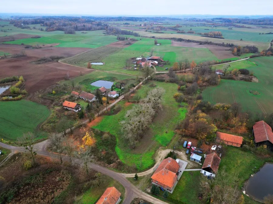 Działka w centrum miejscowości Polkajmy