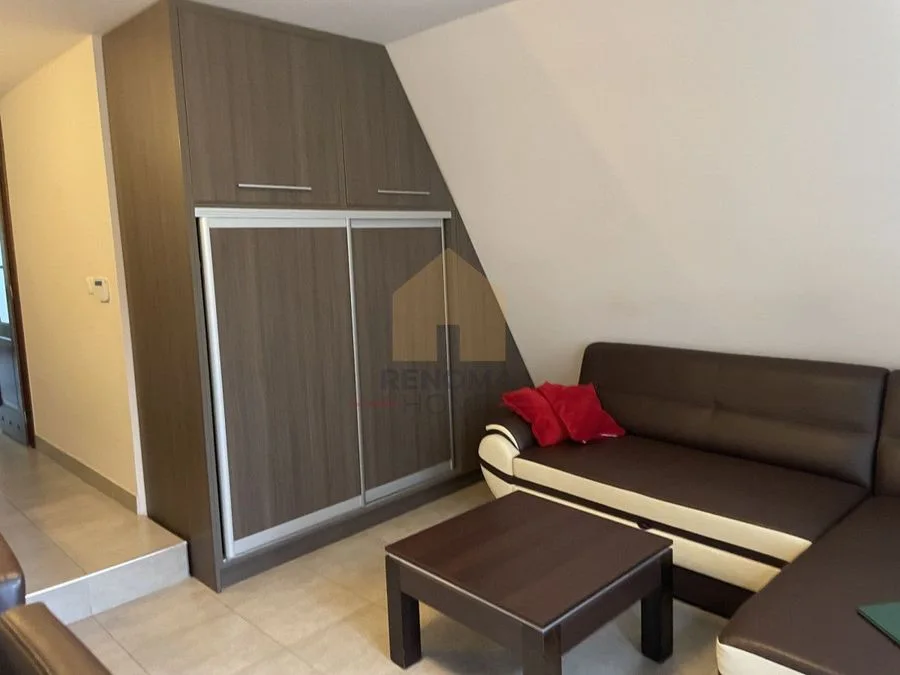 Wynajem / pół domu / Sosnówka
