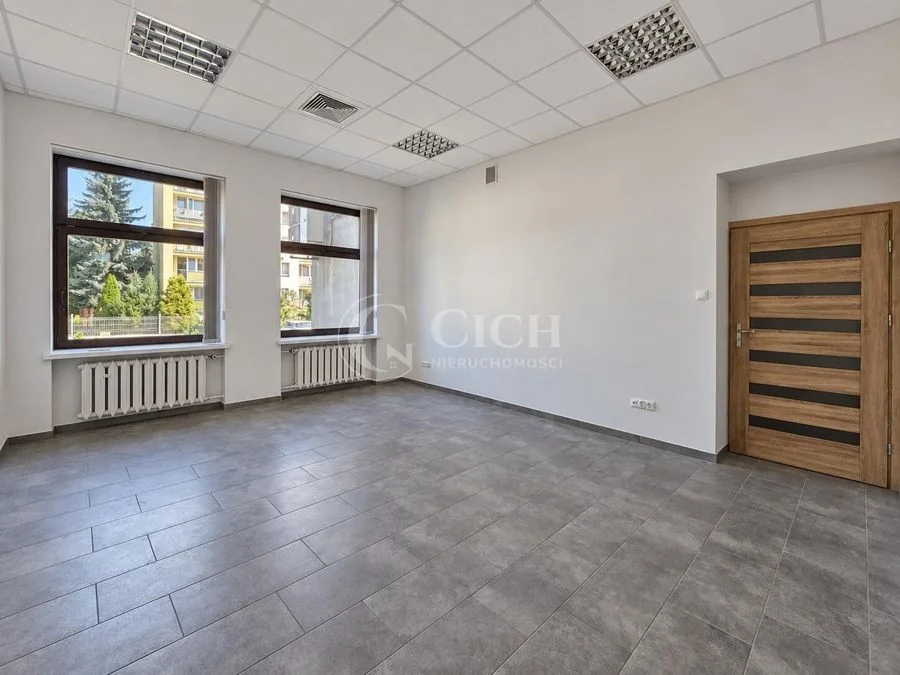 комерційна нерухомість в оренду у Tarnów | 26,4 m²