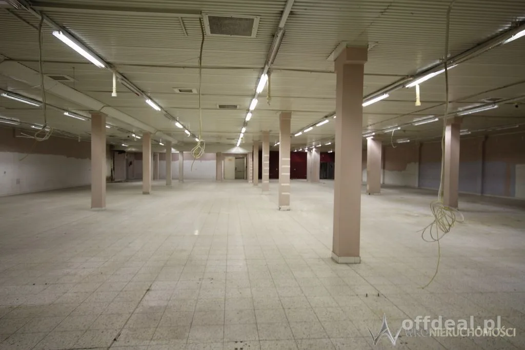 Lokal komercyjny 1420 m² – Koźle