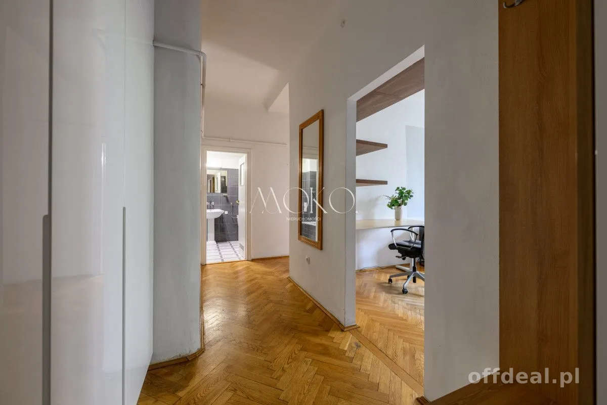 Klimatyzacja / Plac Unii Lubelskiej / PET Friendly
