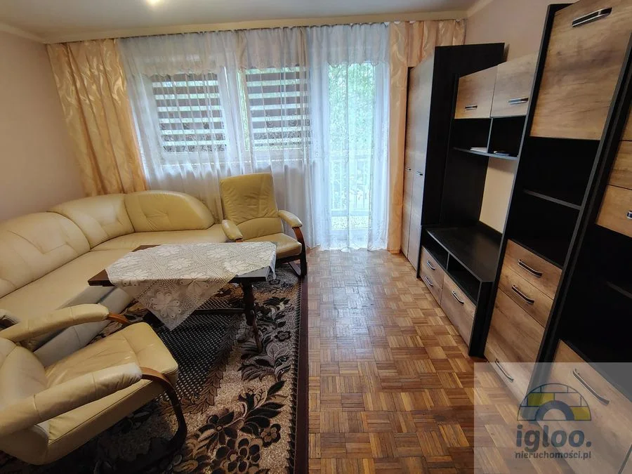 2 pokoje do wynajęcia - Winda - Balkon - Centrum