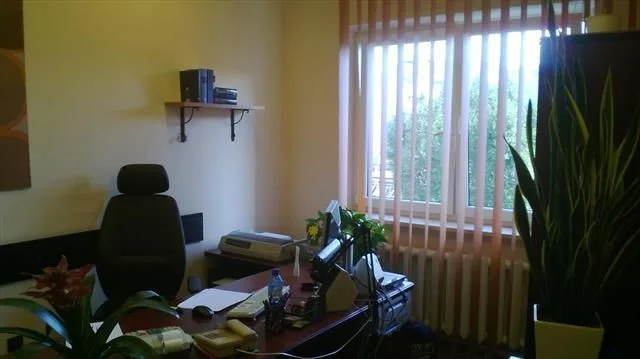bien commercial à louer à Warszawa, Wola, Mirów | 130 m²