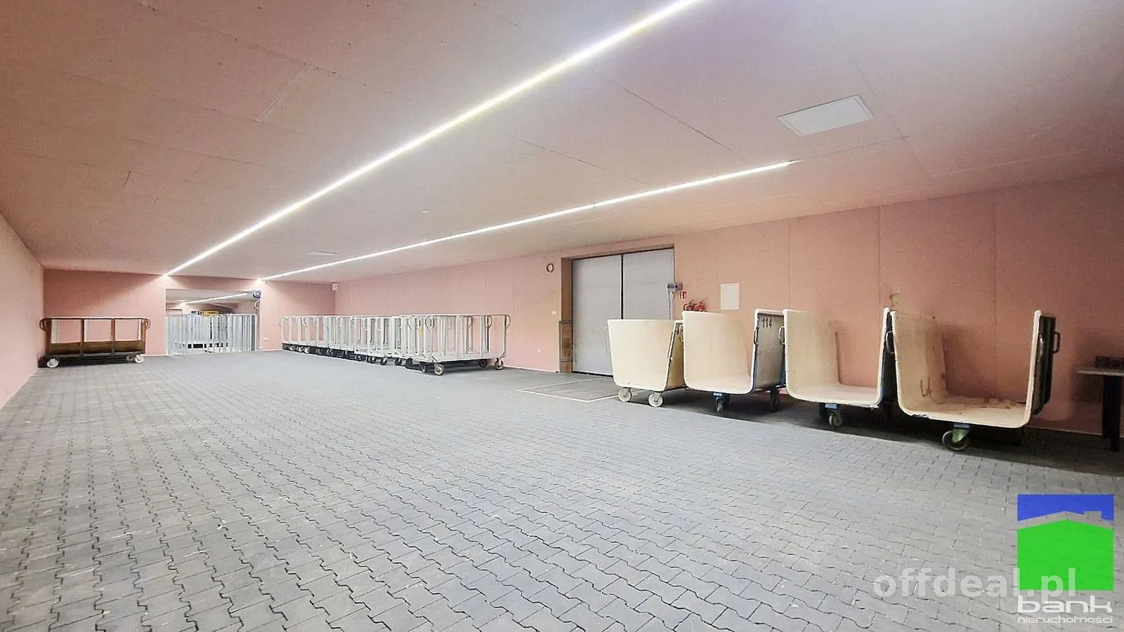 Gewerbeimmobilie zur Miete in Pabianice | 400 m²