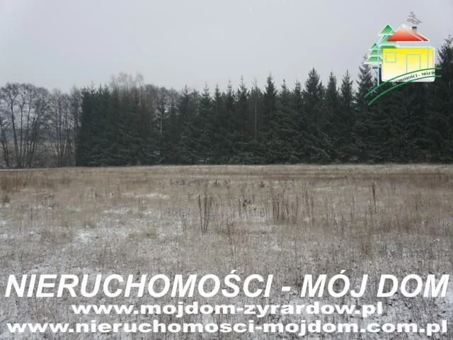 Działka mieszkaniowo - usługowa, Adamowice.
