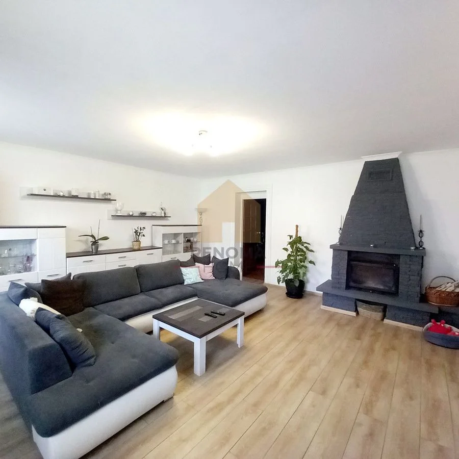 Sześciopokojowy dom na wsi 200 m2/działka 19 arów.