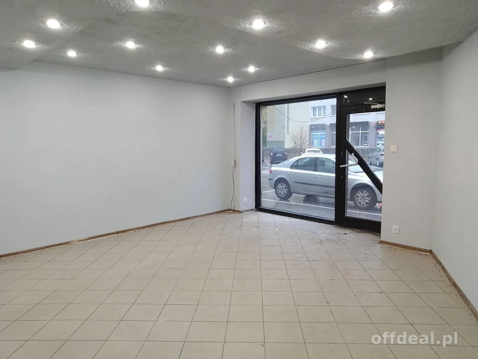 комерційна нерухомість на продаж у Pabianice | 113,51 m²