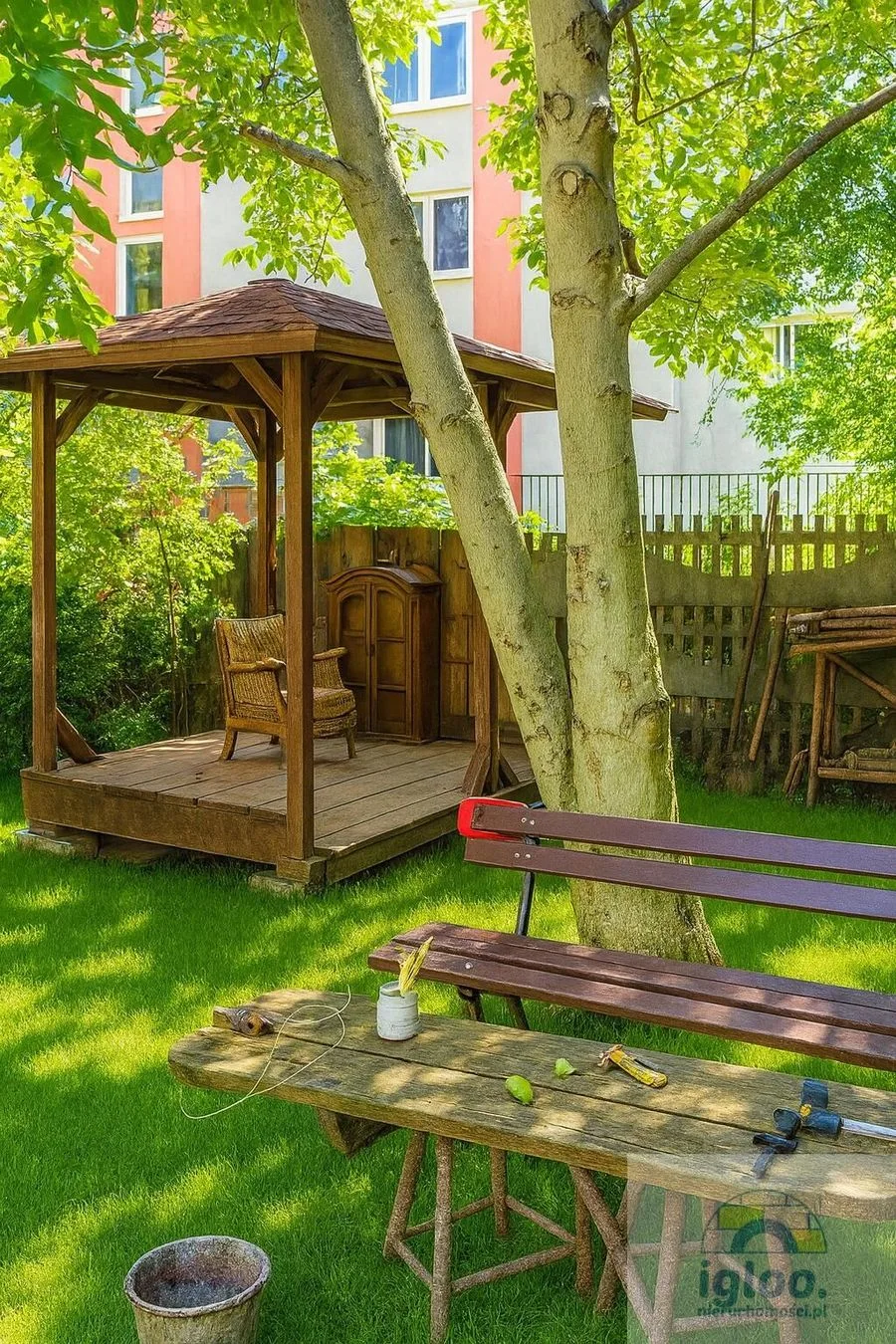 Mieszkanie 3 pokoje, salon z aneksem z ogódkiem  92m2