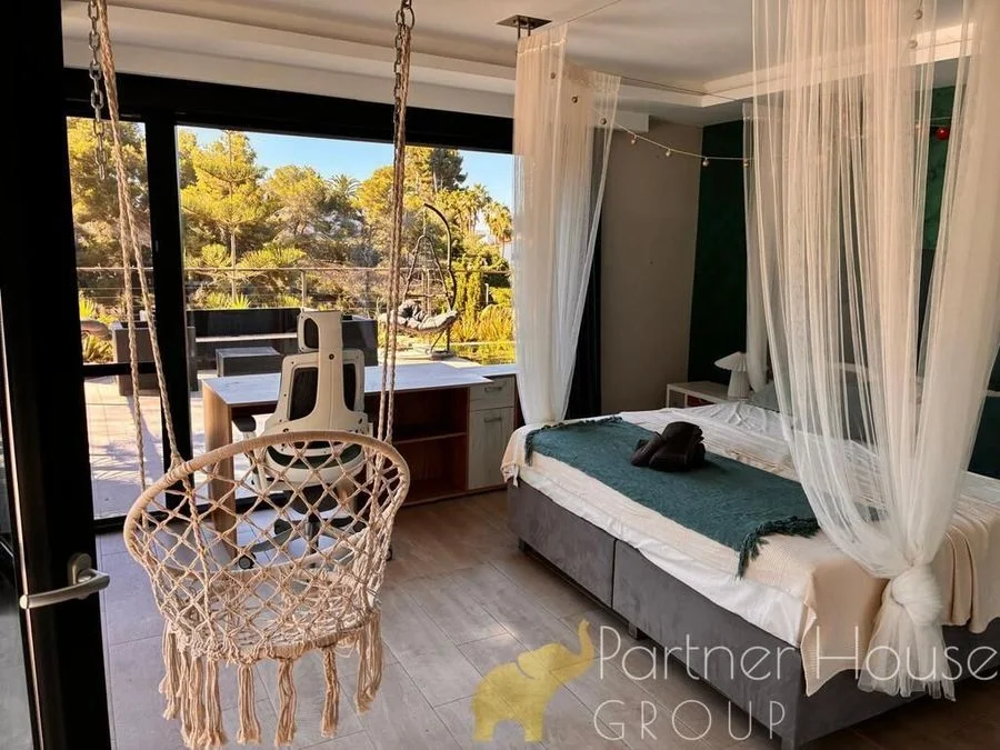 maison à vendre à Xàbia / Jávea, La Marina Alta, Alacant / Alicante, Wspólnota Walencka, Hiszpania | 5 pièces | 220 m²
