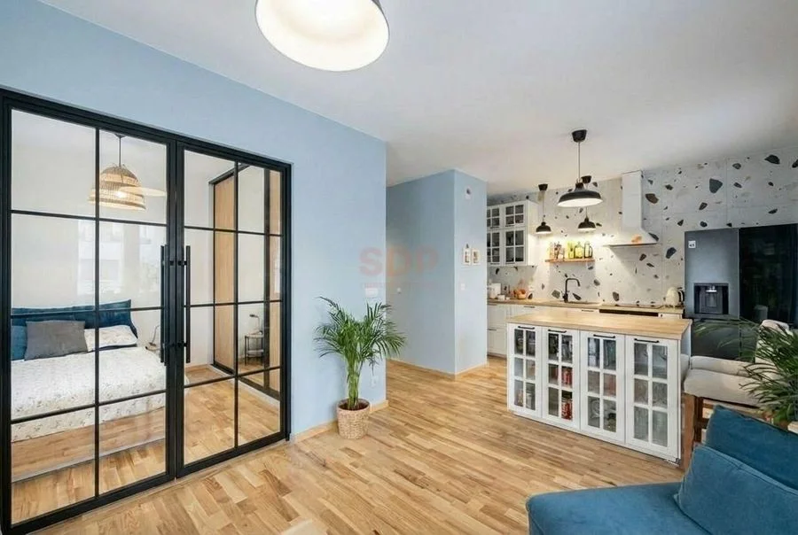LUX | Nowoczesny apartament przy Renomie