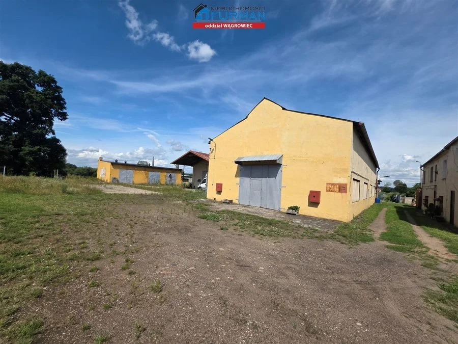 bien commercial à louer à Szamocin | 314 m²