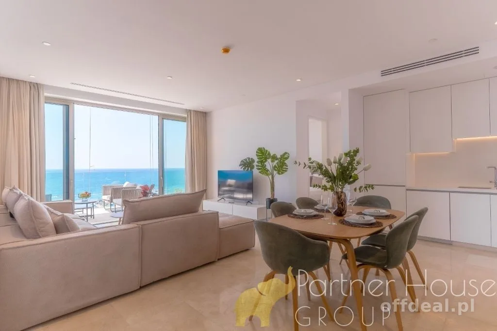 Ikoniczny resort premium przy samym brzegu Morza
