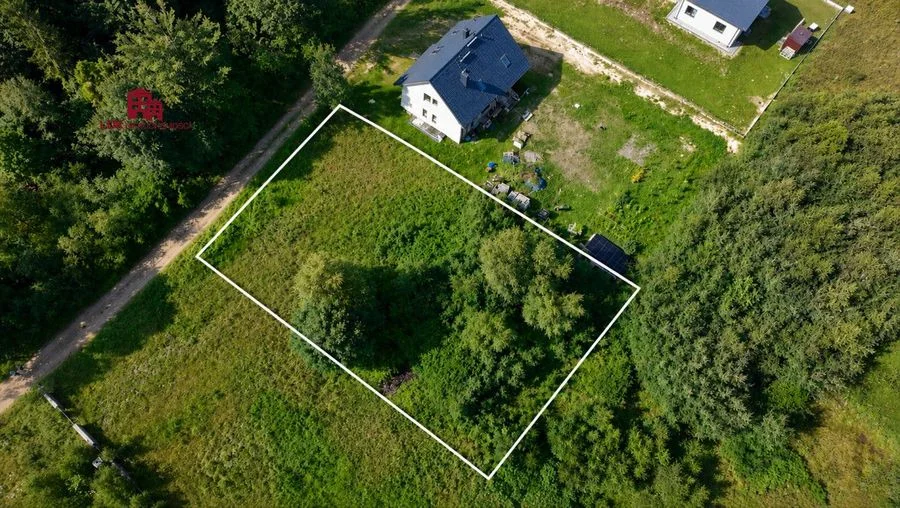 Działka budowlana 1010 m² pod lasem – Brudzewo