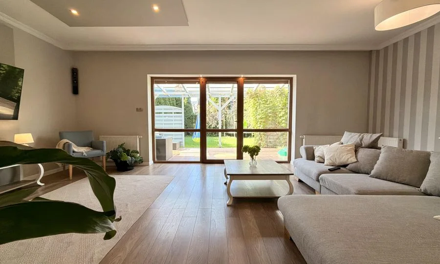 Dom szeregowy 142 m² z ogrodem | 3 sypialnie | garaż